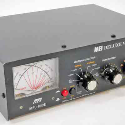 MFJ-949E (late): Image: hamandhifi.com