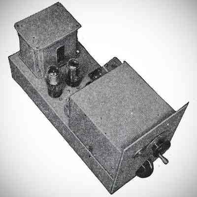 RA-400 frequency meter type VFO and crystal oscillator.: Image: QST, Jun 1947