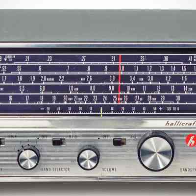 Hallicrafters S-118