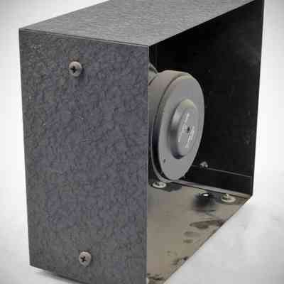 A modern speaker has been installed.: Image: hamandhifi.com