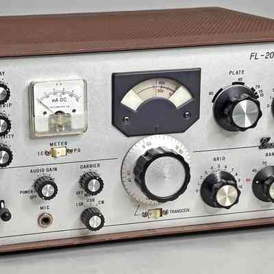 ** Yaesu FL-200B