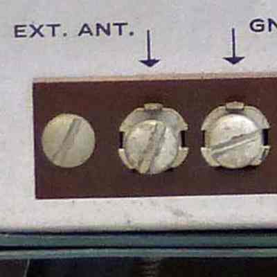Antenna connections for GC-1A
