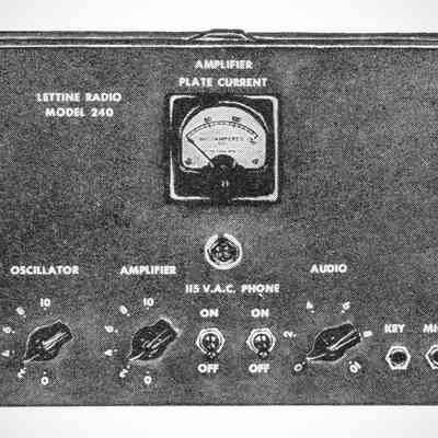 A crystal socket was added to the front panel late in 1952, and first appeared in photos starting in January 1953.: Image: QST, Aug 1953