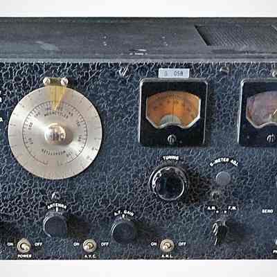 Hallicrafters S-37