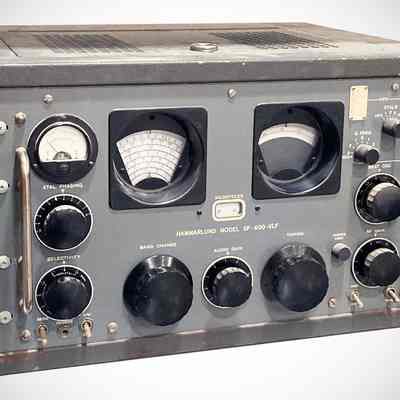 Hammarlund SP-600-VLF "Super Pro"