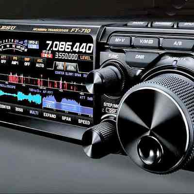 Yaesu FT-710