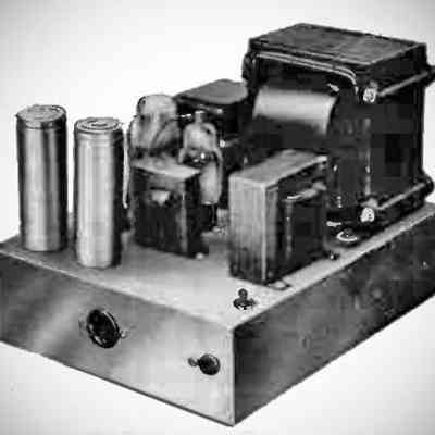 Power supply.: Image: Lafayette catalog number 73