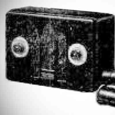 Fordson FV "4 Tube All Wave"