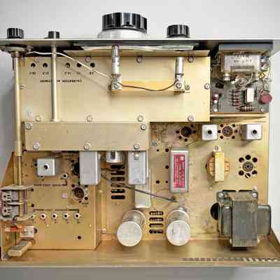 600R Custom Special. Note SS-16B filter (with red lable).: Image: Chuck Penson, WA7ZZE; Collection: Scott Cowling, WA2DFI