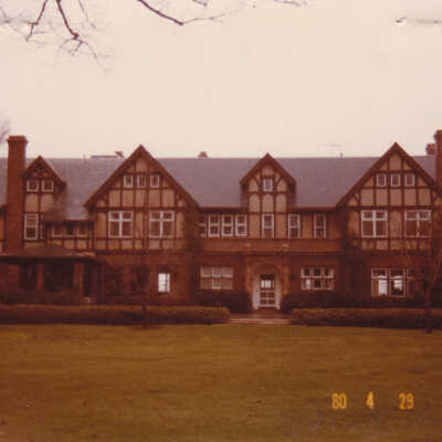 121 S Stone Gate Ln.