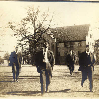 Copyright: Lake Forest-Lake Bluff Historical Society