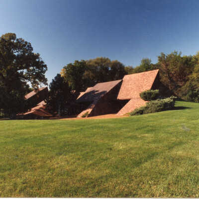 1165 Ashlawn Drive