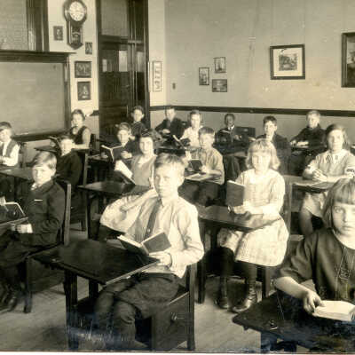 Halsey School class photo