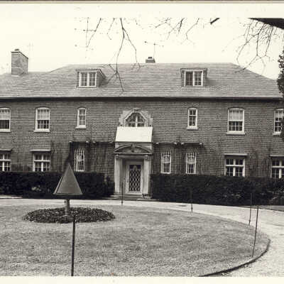 Thornedale Manor