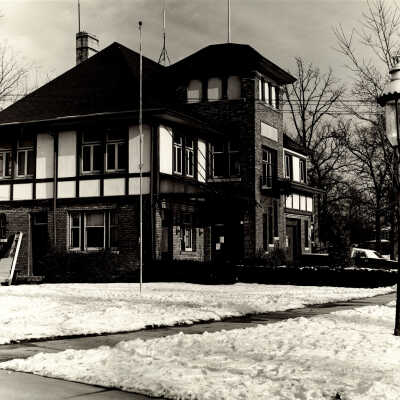 Lake Bluff Village Hall