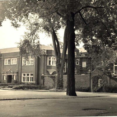 123 South Stone Gate Road