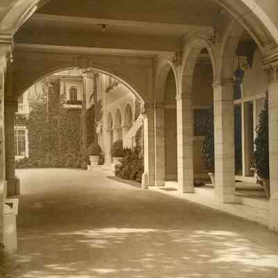 Mellody Farm Exterior 6