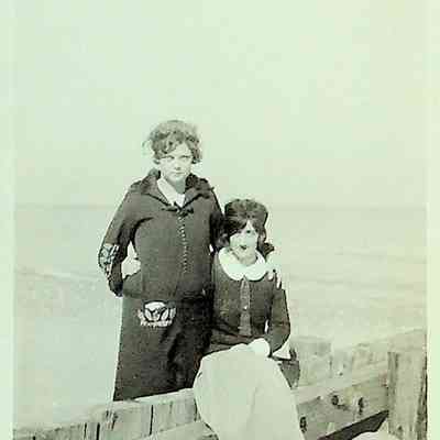 Unidentified photo
