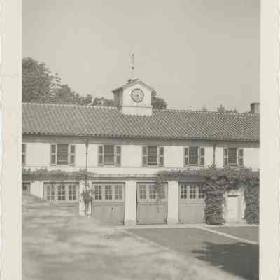 Villa Turicum garage block