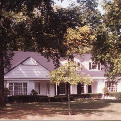 Copyright: Lake Forest Lake Bluff Historical Society
