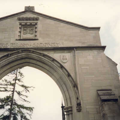 Lake Forest Cemetery