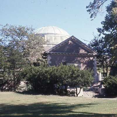 Lake Forest Library