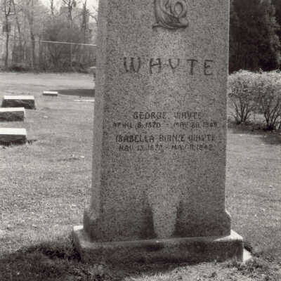 Lake Forest Cemetery