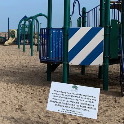"Lake Forest beach playground closed"