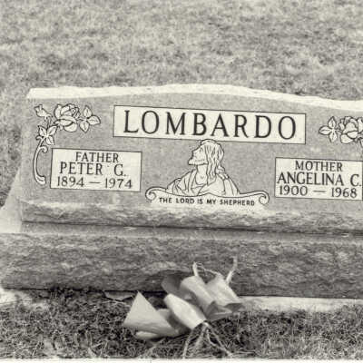 Lake Forest Cemetery