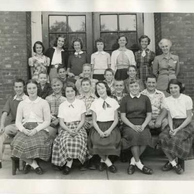 Gorton School Eighth Grade 1952-1953