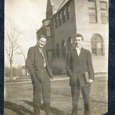 Copyright: Lake Forest-Lake Bluff Historical Society