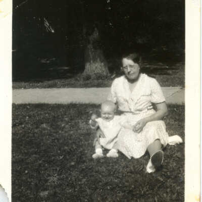 Dorothea Swanton with infant