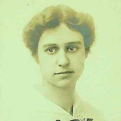 Unidentified photo