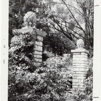 Arcady stone gates