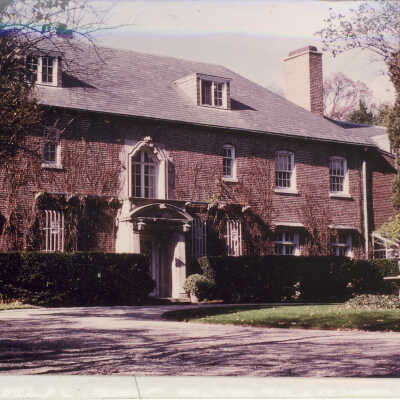 Thorndale Manor