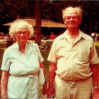 Unidentified photo