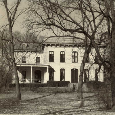1975 image of Quinlan home (Evergreens)