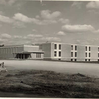 Lake Bluff-Knollwood West Elementary School