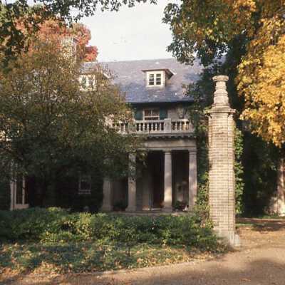 999 North Lake Road