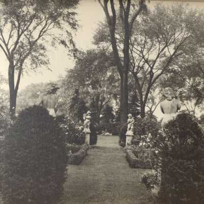 Copyright: Lake Forest-Lake Bluff Historical Society