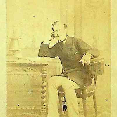 Unidentified photo