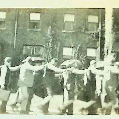 Unidentified photo