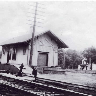 Lake Bluff Freight House, formerly the passenger depot