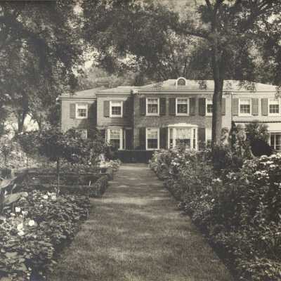 Copyright: Lake Forest-Lake Bluff Historical Society