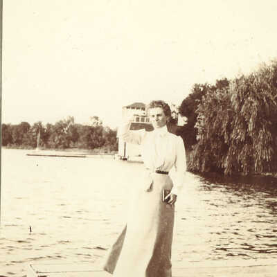 Copyright: Lake Forest-Lake Bluff Historical Society