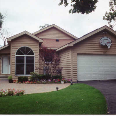 320 Waukegan, Lake Bluff