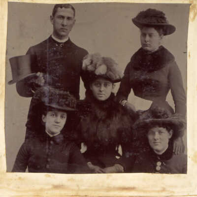 Farwell family