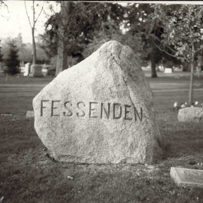 Lake Forest Cemetery