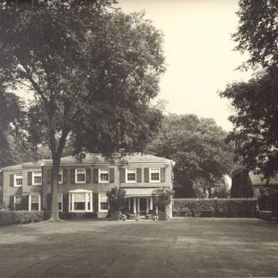 Copyright: Lake Forest-Lake Bluff Historical Society