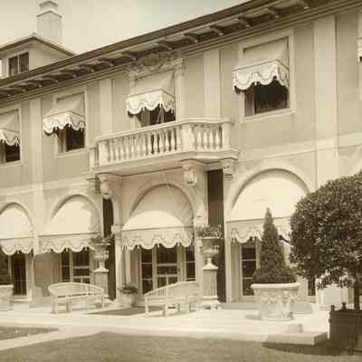 Mellody Farm Exterior 7